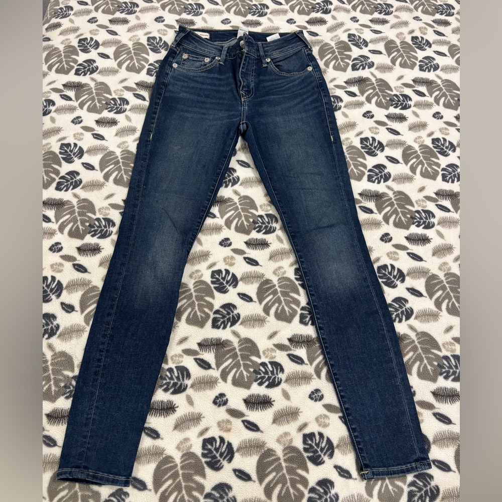 True Religion Dark Blue Women's Skinny Jeans